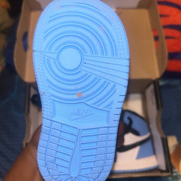 Jordan 1 - Picture 2 of 4